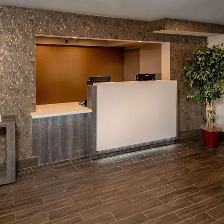 Hotel Clarion Pointe Beckley Extérieur photo