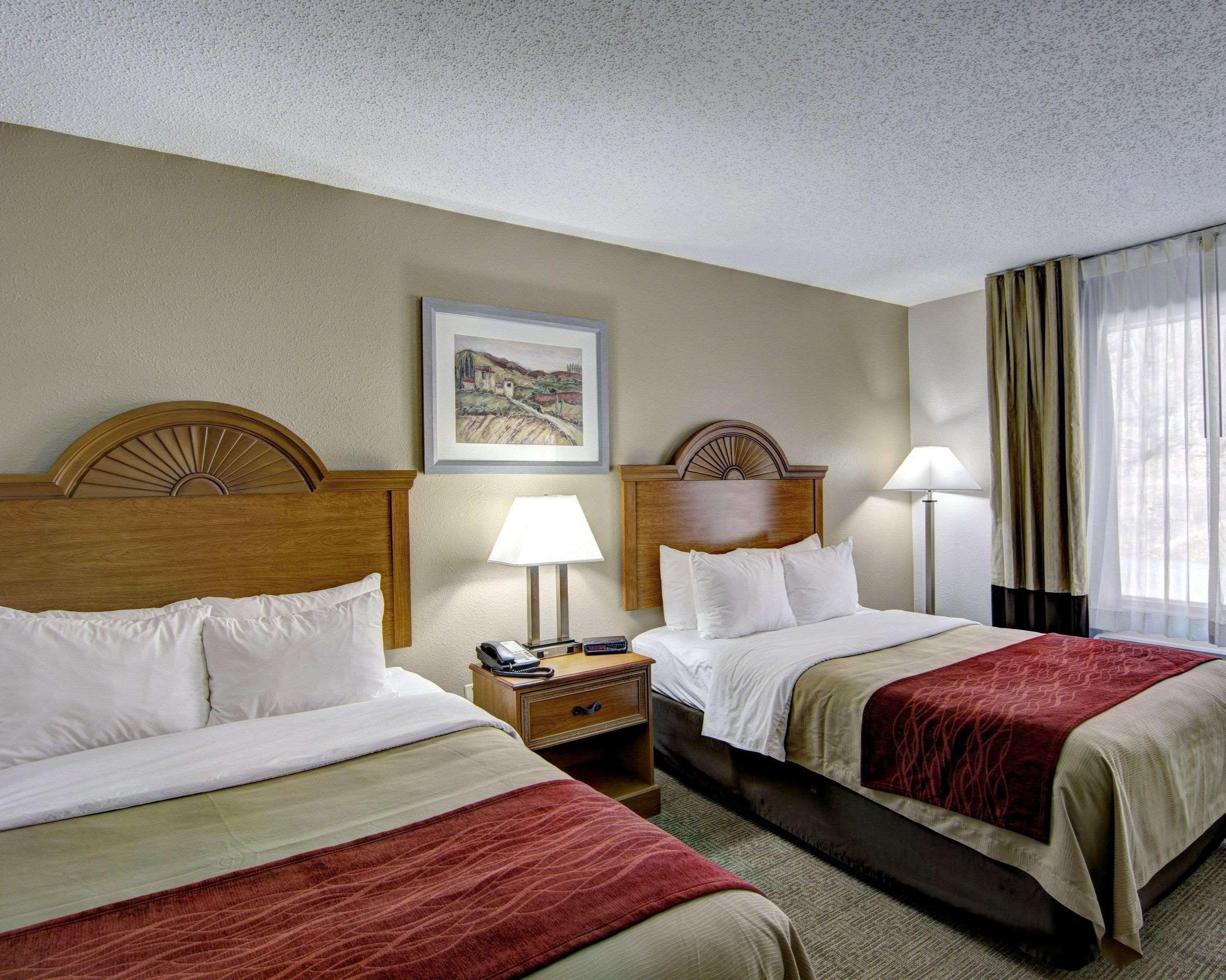 Hotel Clarion Pointe Beckley Extérieur photo