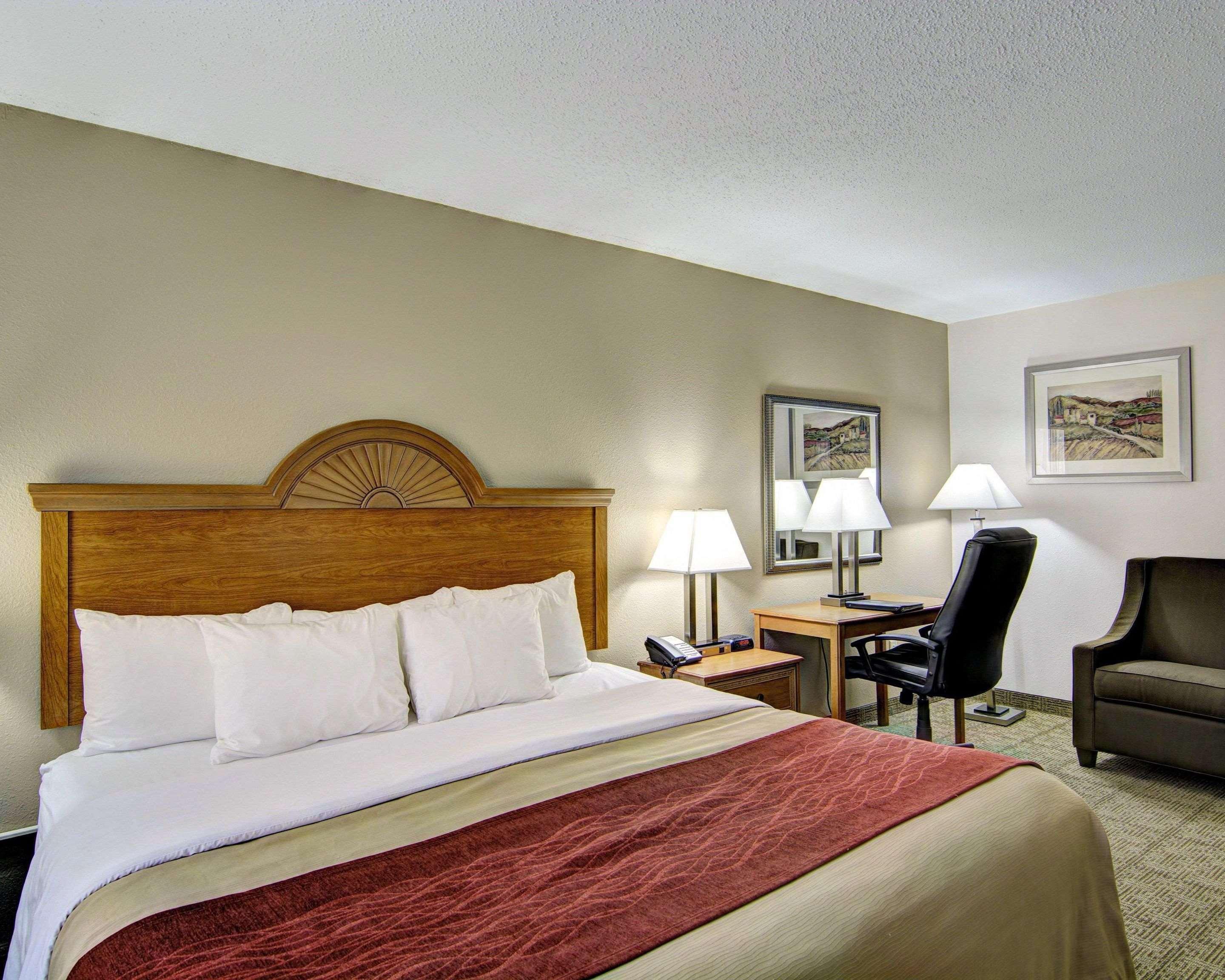 Hotel Clarion Pointe Beckley Extérieur photo